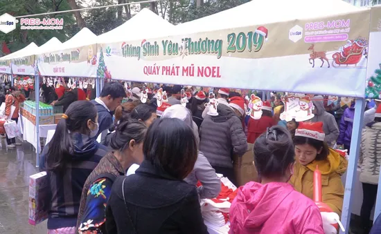 Ngày hội “Giáng sinh yêu thương 2019” tại Bệnh viện Nhi Trung ương