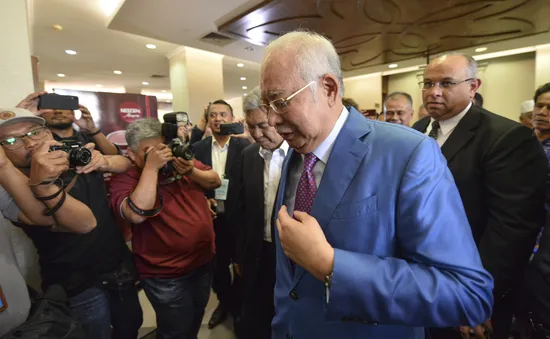 Cựu Thủ tướng Malaysia Najib Razak bào chữa trước tòa