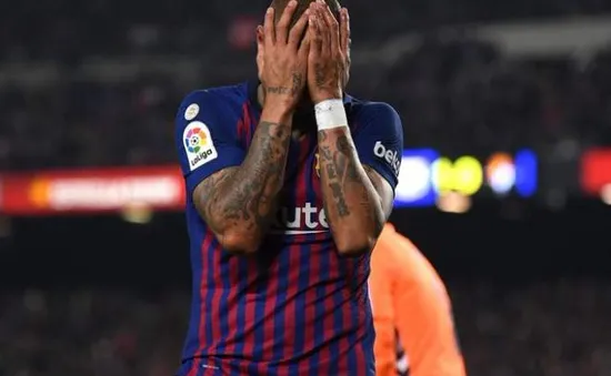 Chân ướt chân ráo tới Barca, người mới đã phải nhận tin cực buồn vì...