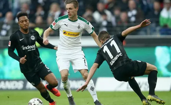 VIDEO Highlights: Frankfurt 1-1 Monchengladbach (Vòng 22 Bundesliga)