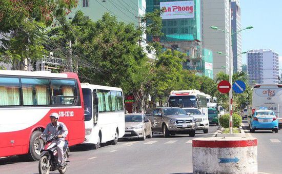 Nha Trang cấm xe trên 29 chỗ trong giờ cao điểm