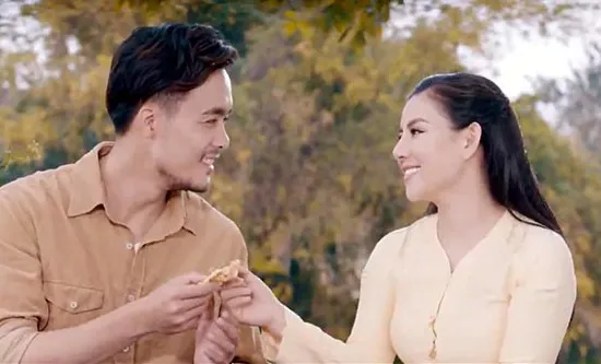 Sau 2 năm vắng bóng, Bùi Lê Mận bất ngờ ra MV "Về quê em xứ Nghệ"