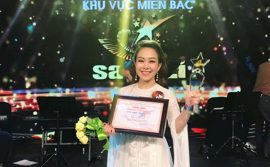 Giải Nhất Sao mai 2019 miền Bắc Quách Mai Thy tự tin mang làn gió mới cho dòng nhạc dân gian