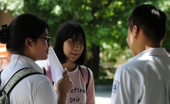 Hướng dẫn giải đề thi tuyển sinh vào lớp 10 môn Ngữ Văn năm 2019 – 2020 tại Hà Nội