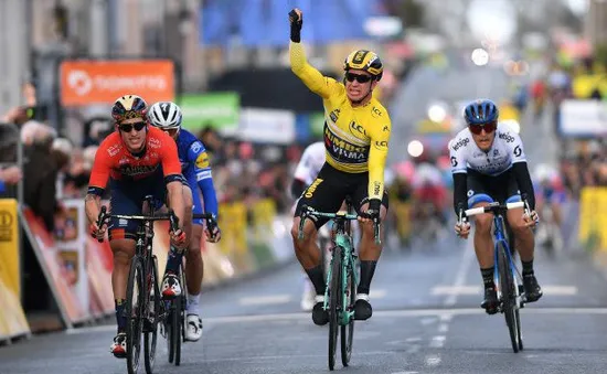 Dylan Groenewegen về nhất chặng 2 giải đua xe đạp Paris - Nice 2019