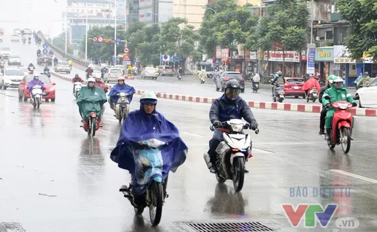 Ngày đầu tuần, trời  ít mưa ở miền Trung