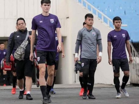 U23 Việt Nam sắp đụng “sếu vườn” 1m99 của U23 Thái Lan