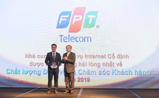 FPT Telecom nhận giải thưởng trong lĩnh vực Dịch vụ và Chăm sóc khách hàng