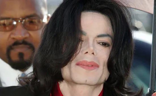 Canada: Nhiều đài phát thanh tẩy chay các ca khúc của Michael Jackson