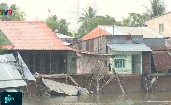 Công trình phòng chống sạt lở chưa kịp hoàn thành lại bị sạt lở