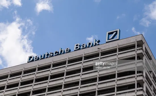 Lợi nhuận của ngân hàng Deutsche Bank tăng 67% sau khi sáp nhập đổ vỡ