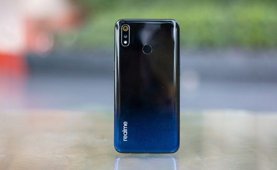 Realme 3 ra mắt tại Việt Nam: Chip Helio P60, camera kép, giá 3,99 triệu đồng