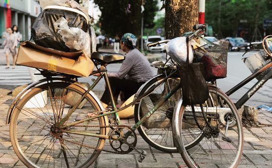 Những mảnh đời không ngày nghỉ lễ