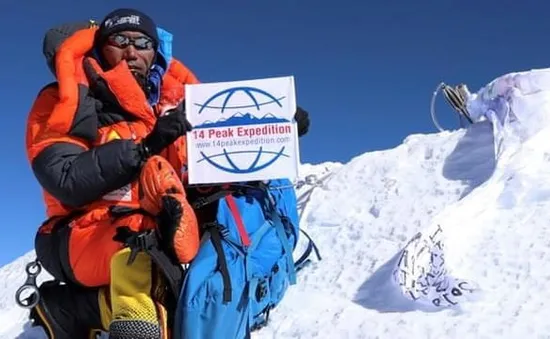 Nhà leo núi người Nepal lập kỷ lục 24 lần chinh phục đỉnh Everest
