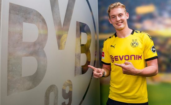 CHÍNH THỨC: Dortmund sở hữu tân binh đắt giá thứ 3 chỉ sau 2 ngày