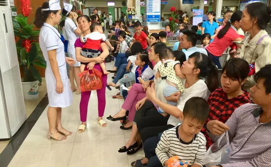 5 nguyên tắc "bỏ túi" khi đưa con đi khám bệnh