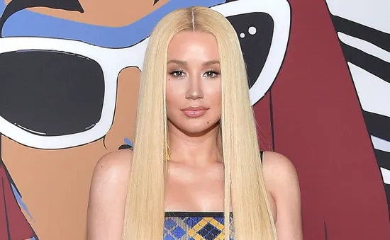 Iggy Azalea xoá toàn bộ tài khoản Twitter và Instagram sau scandal ảnh nóng