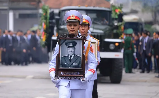 Tiễn biệt nguyên Chủ tịch nước, Đại tướng Lê Đức Anh - Người con ưu tú của đất nước