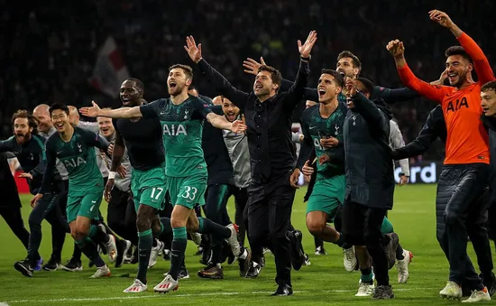 ẢNH: Toàn cảnh màn lội ngược dòng khó tin của Tottenham trước Ajax