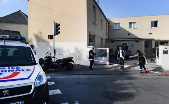 Nổ súng tại nhà thờ Hồi giáo ở Pháp