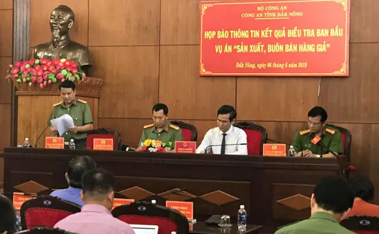 Vụ hàng triệu lít hỗn hợp pha chế xăng giả ở Đắk Nông bị triệt phá như thế nào?