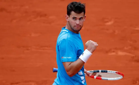 Thắng nghẹt thở Djokovic, Dominic Thiem thẳng tiến vào chung kết Pháp mở rộng 2019