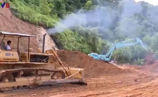 Khắc phục khó khăn cho giao thông miền núi Quảng Nam