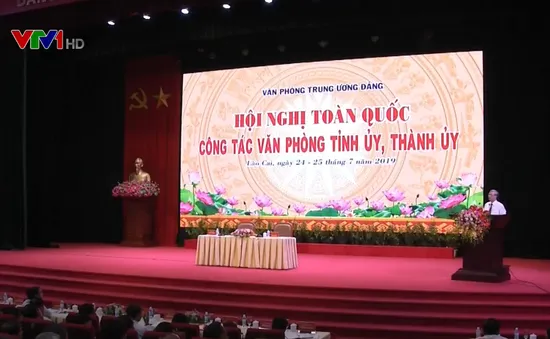 “Những người làm Văn phòng cấp ủy cần làm tốt công tác tham mưu”