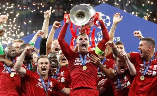 Champions League 2019/20: "Kẻ tí hon" dằn mặt nhà vô địch Liverpool