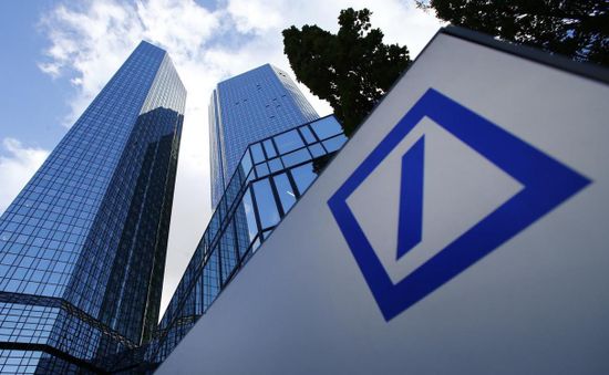 Deutsche Bank dự định sa thải 18.000 nhân viên