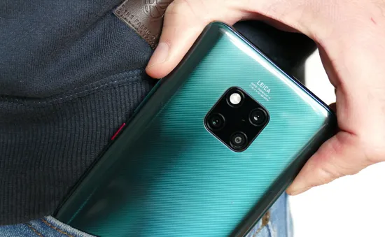 Huawei Mate 30 Lite có thể là chiếc smartphone đầu tiên chạy HarmonyOS