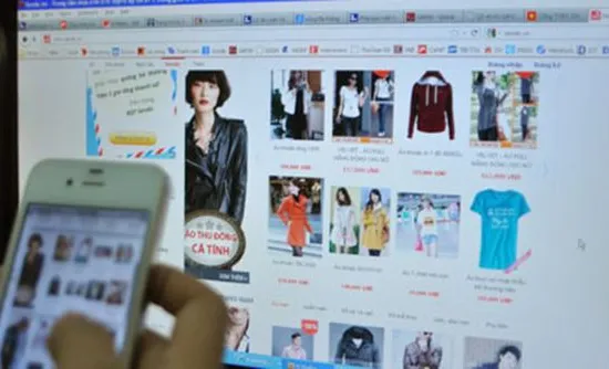 Phổ biến mua sắm online trên các sàn thương mại điện tử