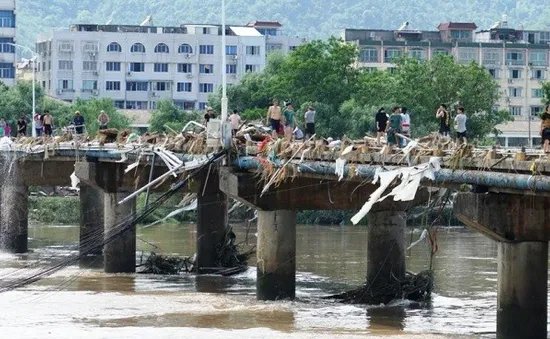 Việt Nam gửi điện thăm hỏi sau bão Lekima đổ bộ phía Đông Trung Quốc