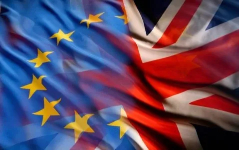 Anh tăng gấp đôi ngân sách chuẩn bị Brexit cứng