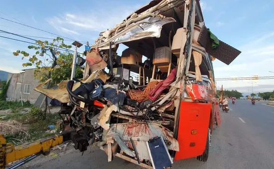 Xe khách Phương Trang tăng tốc 63 km/h khi xảy ra tai nạn