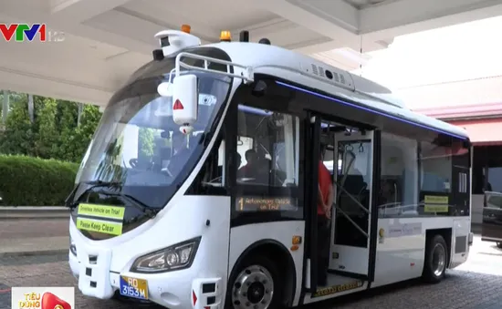 Mục sở thị xe bus không người lái của Singapore