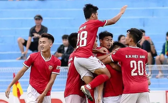 Thắng XM Fico Tây Ninh, Hồng Lĩnh Hà Tĩnh chính thức giành quyền thăng hạng V.League 2020