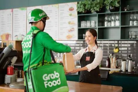 GrabFood đã có mặt tại 3 thành phố Thanh Hoá, Vinh và Pleiku