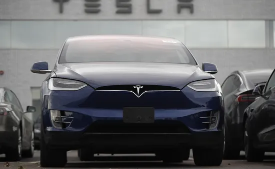 Tesla lập kỷ lục về số xe được giao trong quý IV