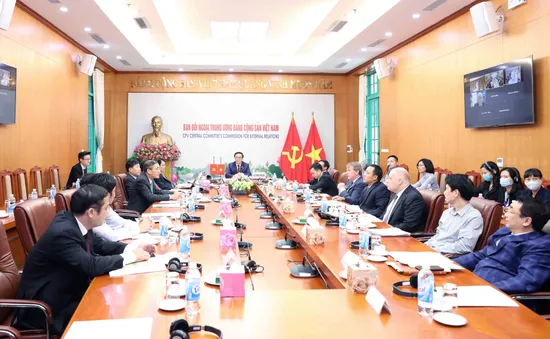Quan hệ đối tác chiến lược Việt Nam - Anh đang phát triển tích cực, thực chất và toàn diện