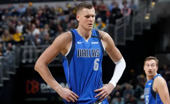 Tiền phong Kristaps Porzingis phải phẫu thuật đầu gối