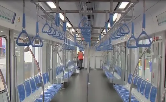 Bên trong toa tàu Metro đầu tiên ở TP.HCM