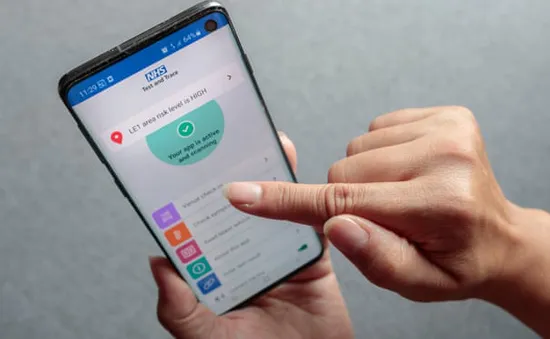 Hệ thống cảnh báo mức độ rủi ro lây nhiễm COVID-19 ở Anh không chính xác