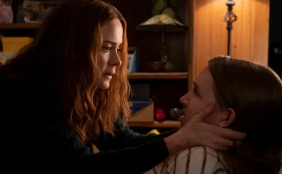 "Trốn chạy" của nữ hoàng kinh dị Sarah Paulson ấn định ngày ra mắt tại Việt Nam