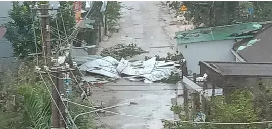 Quảng Ngãi: Nhiều cơ sở y tế bị thiệt hại do bão