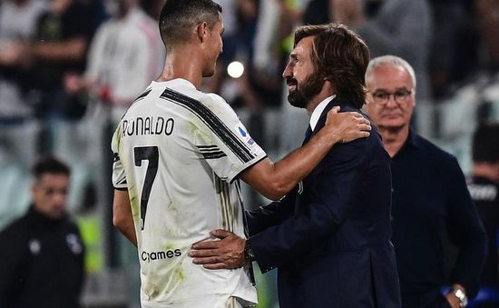 HLV Pirlo tiết lộ điều đáng kinh ngạc về Ronaldo