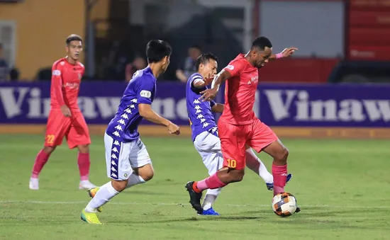 Hạn chế tối đa dùng trọng tài ngoại ở V.League 2021