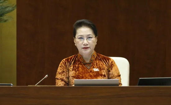 Chủ tịch Quốc hội Nguyễn Thị Kim Ngân trả lời chất vấn trước Quốc hội