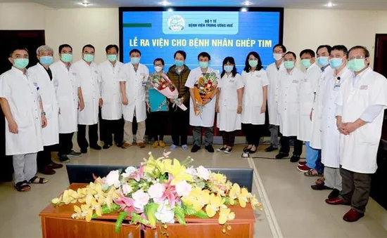 Bệnh nhân ghép tim xuyên Việt tại Huế xuất viện