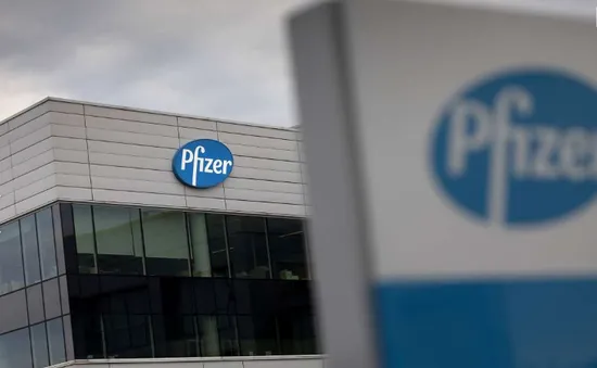 Pfizer và BioNTech nộp đơn xin cấp phép khẩn cấp vaccine phòng COVID-19 tại EU